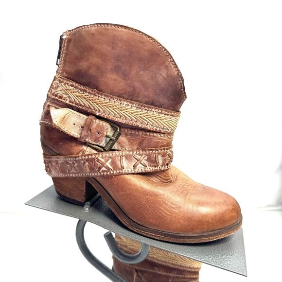 Corral Tan Leather Women's Short Ankle Boots Booties Size 6.5 - Picture 1 of 8